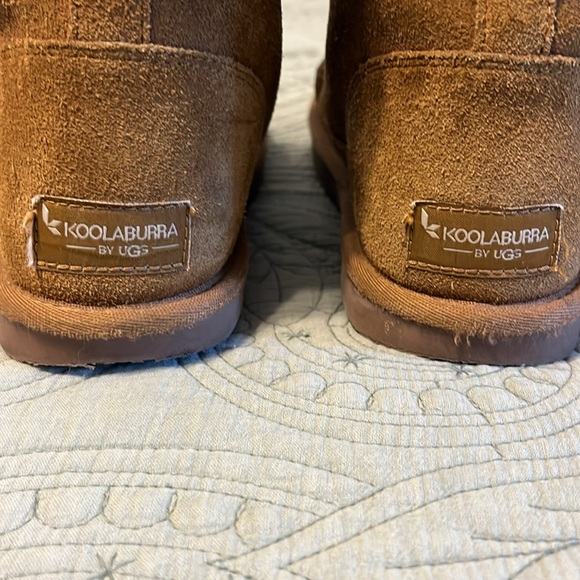 Koolaburra by UGG Zip-Up Boots - Girls size 2 - Picture 10 of 16